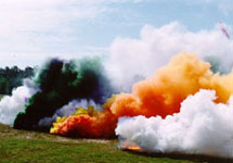Дым от фосфорных снарядов. Фото с с сайта  www.noendbutvictory.com