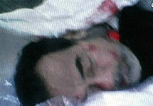 Кадр из видеосъемки казни Хусейна. С сайта yahoo.com