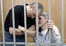 Михаил Ходорковский и Платон Лебедев. Фото с сайта "Новых Известий"