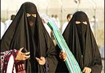 Саудовские женщины. Фото с сайта  emmabonino.it