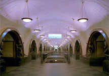 Станция метро "Площадь революции". Фото с сайта metro.ru