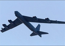 B-52. Фото с сайта YahooNews