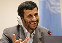 Махмуд Ахмадинеджад в ООН. Фото АР