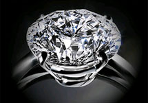 Кольцо с бриллиантом. Изображение с сайта De Beers