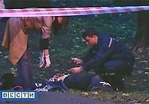 Убитый скинхедами москвич. Кадр "Вестей"
