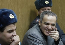 Гарри Каспаров в Мещанском суде. Фото АР