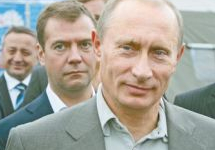 Дмитрий Медведев и Владимир Путин. Фото с сайта rb.ru
