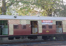 Пассажирский поезд в Мумбаи. Фото с сайта 2112.net
