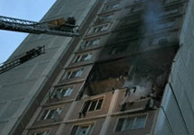 Взрыв и пожар на ул. Академика Королева. Фото РИА "Новости"