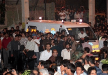 На месте взрыва в Ширазе. Фото АР