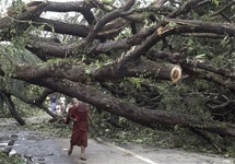 Последствия урагана в Мьянме. Фото АР