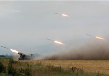 Артиллерия в зоне грузино-осетинского конфликта. Фото Reuters