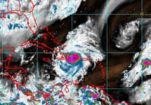 	  Спутниковый снимок шторма с сайта Национальной администрации по океану и атмосфере
