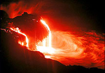 	Истечение лавы вулкана Килауэа. Фото с сайта Ananova.com