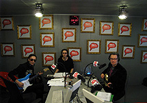 Эфир радиостанции ''Серебряный дождь''. Фото Centromania.Ru