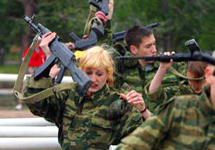 Женщины в армии. Фото с сайта www.ruscourier.ru