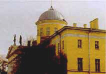 Пушкинский дом. Фото с сайта www.kostyor.ru