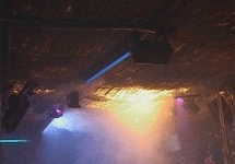 Начало возгорания в клубе в Перми. Фото с сайта wek.com.ua