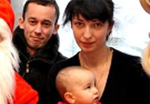 Рустам Ахунов с семьей. Фото gorodskievesti.ru 