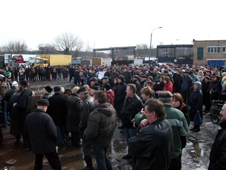 Жители Ярославки протестуют против строительства