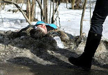 Труп девушки из Кизляра. Фото с сайта www.life.ru