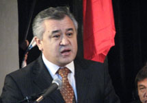 Омурбек Текебаев. Фото с сайта www.pravda.kg