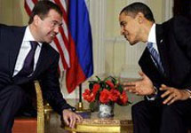 Барак Обама и Дмитрий Медведев. Фото с сайта www.pravda.ru
