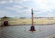 Дворцовая площадь. Фото spb-tours.ru