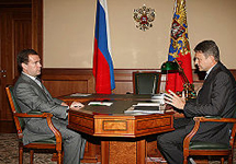 Дмитрий Медведев и Александр Ткачев. Фото с сайта www.kremlin.ru