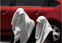 Жительницы Саудовской Аравии. Фото с сайта country.turmir.com
