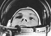Юрий Гагарин в кабине космического корабля "Восток" 12 апреля 1961 года. Фото с сайта www.rosaviakosmos.ru/~gagarin/space.htm