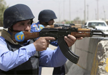 Иракские полицейские. Фото с сайта elvocerous.com 