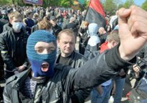 Беспорядки во Львове 9 мая. Фото с сайта www.tsn.ua