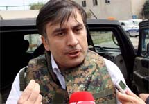 Михаил Саакашвили во время войны в Южной Осетии. Фото с сайта obozrevatel.com