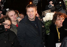 Освобождение Алексея Навального. Фото: Константин Рубахин