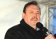 Геннадий Гудков на митинге. Фото: spravedlivo.ru