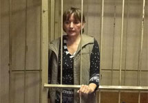 Ольга Зеленина в зале суда. Фото из твиттера Тимура Хорева