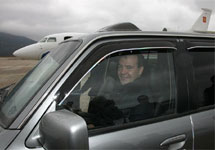 Дмитрий Медведев за рулем. Фото: президент.рф