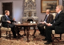 Интервью Дмитрия Медведева AFP и Le Figaro. Фото пресс-службы правительства