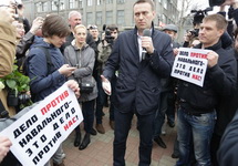 Алексей Навальный на митинге у Ленинского суда. Фото: Юрий Тимофеев/Грани.ру