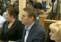 Алексей Навальный в суде по делу "Кировлеса". Кадр видеотрансляции РАПСИ
