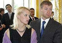 Роман Абрамович и его жена Ирина Маландина. Фото www.moscowtimes.ru