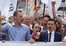 Алексей Навальный и Илья Яшин на марше 12 июня. Фото: Грани.Ру