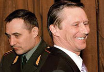 Сергей Иванов и Анатолий Квашнин. Фото с сайта www.ej.ru