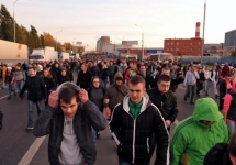 Беспорядки в Бирюлеве. Фото Людмилы Барковой/Грани.Ру