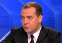 Дмитрий Медведев. Кадр интервью пяти телеканалам