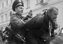 Задержание Дмитрия Исусова. Фото: ФБ-страница нижегородской "Другой России"