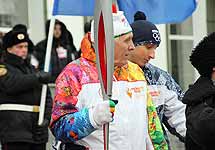 Вадим Горбенко во время олимпийской эстафеты. Фото Znak.Com
