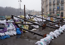 Выход с Крещатика на Европейскую площадь: северная баррикада Майдана. Фото Дмитрия Борко/Грани.ру