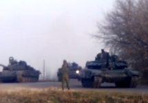 Российские танки в Климове. Кадр видеозаписи